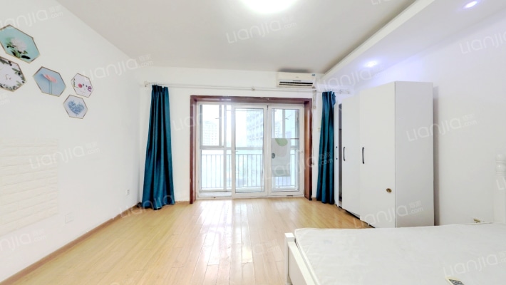 荣上居二手房实景图