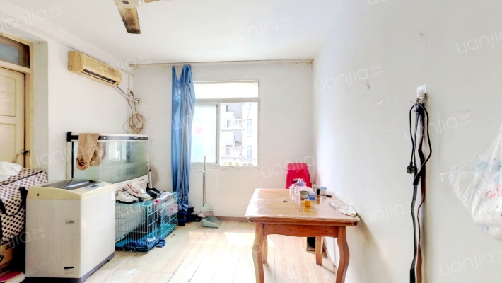 恒南小区二手房实景图