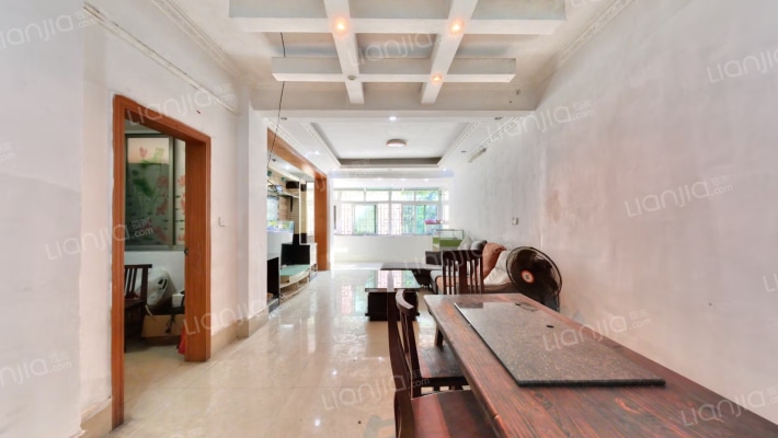 龙科花园二手房实景图