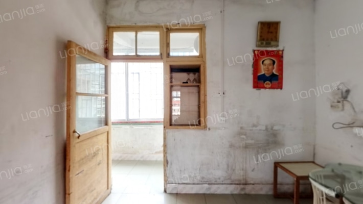 穿山中学教师宿舍二手房实景图