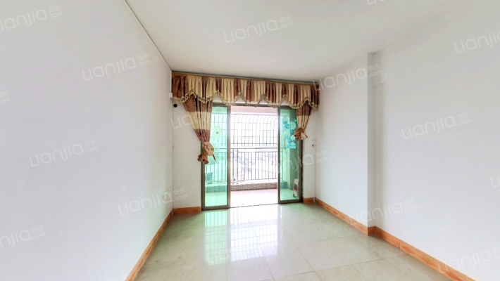 盛雅苑二手房实景图