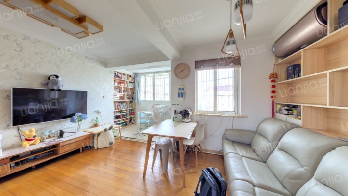 凌兆新村(凌兆路530弄)二手房实景图