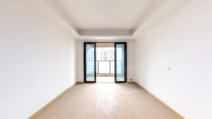 新力龙湾一期二手房实景图