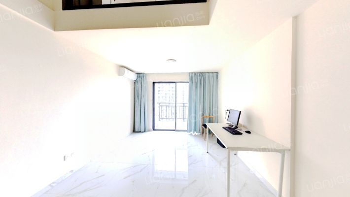 碧桂园·总部新翼广场二手房实景图