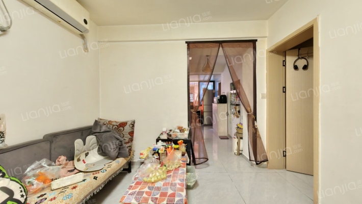 较场坝东街67号二手房实景图