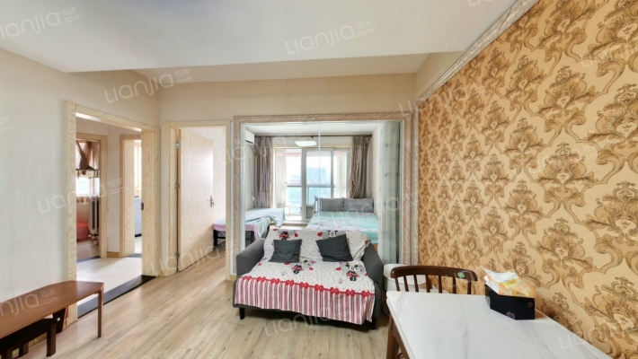 鼎城二手房实景图