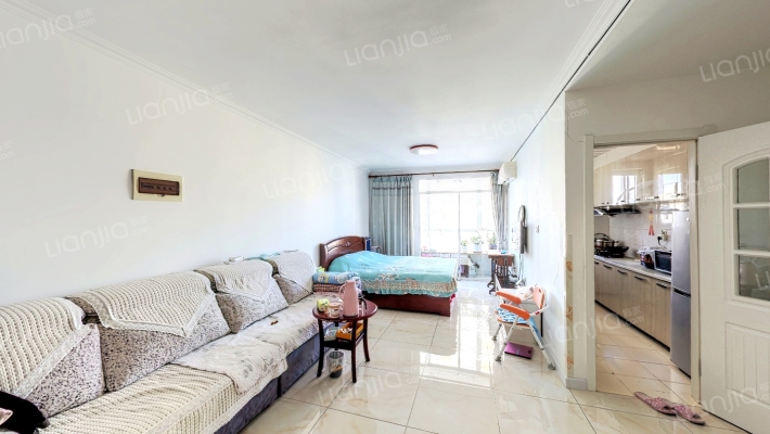 毕加索的树屋二手房实景图