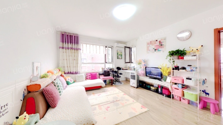 易佳和府二手房实景图