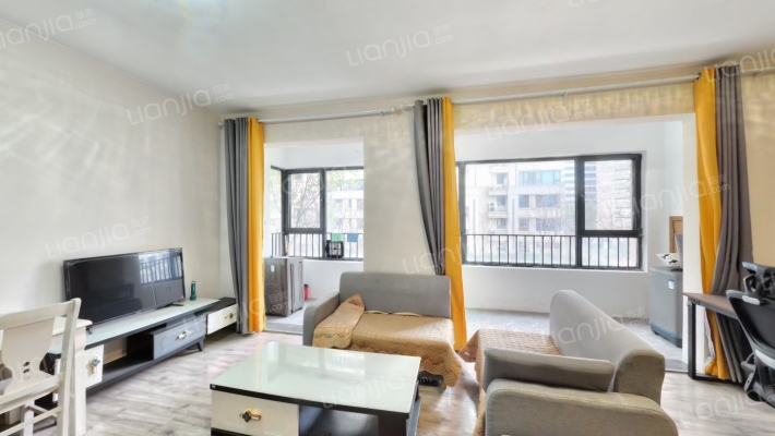 金鹏壹品天成二手房实景图