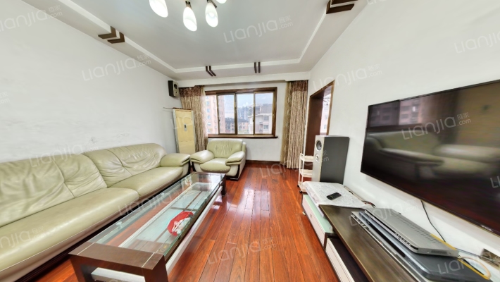 万马公寓二手房实景图