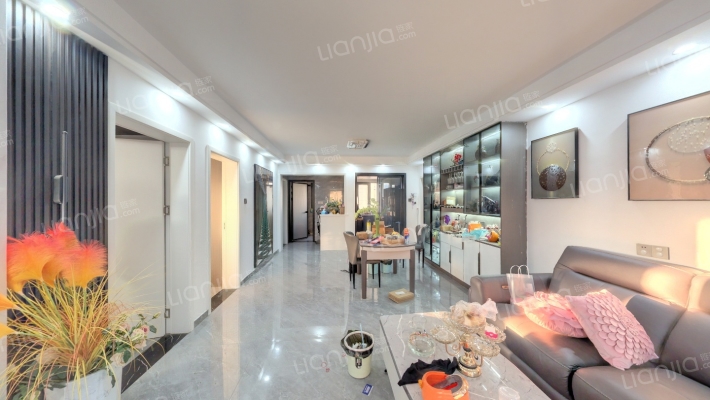 荣信公馆二手房实景图