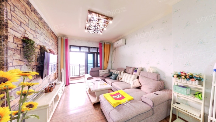 碧桂园翡翠城二手房实景图