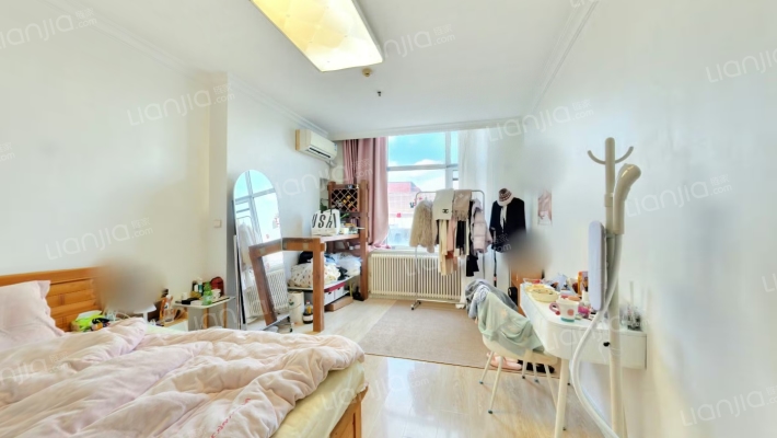 万向城二手房实景图