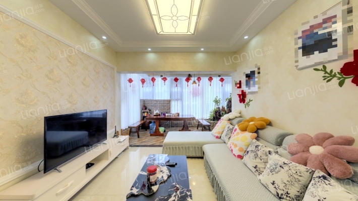 万辉星城紫薇堡二手房实景图