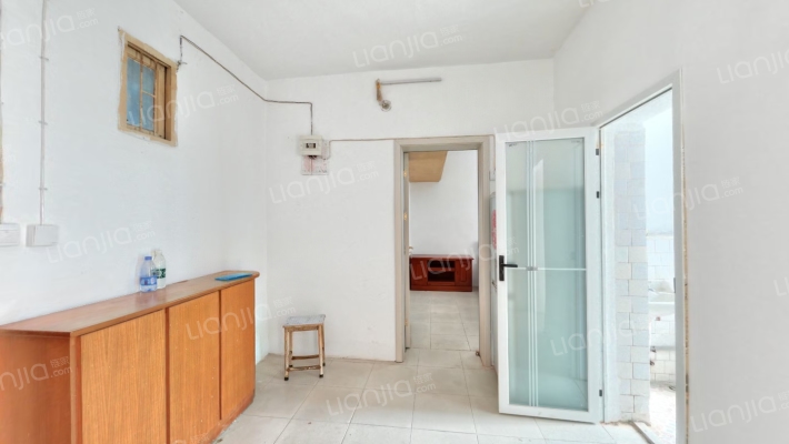 市医院家属院东区二手房实景图