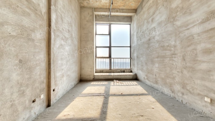 中国南通工业博览城二手房实景图