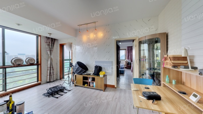 中誉现代城二手房实景图