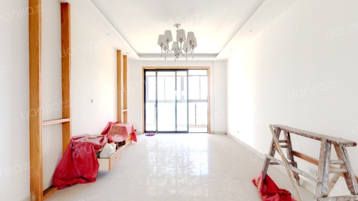 凤栖桃苑二手房实景图