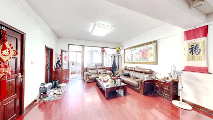 步行街二手房实景图