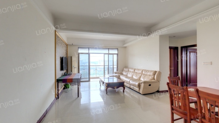 金领公馆二手房实景图