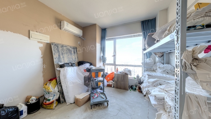 绿地缤纷城二手房实景图