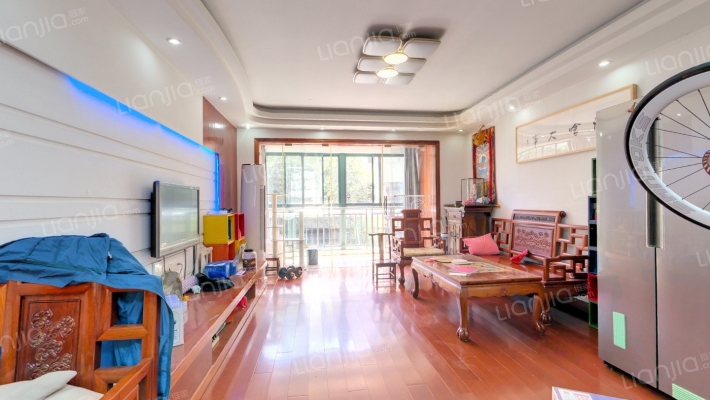 天地华庭二手房实景图