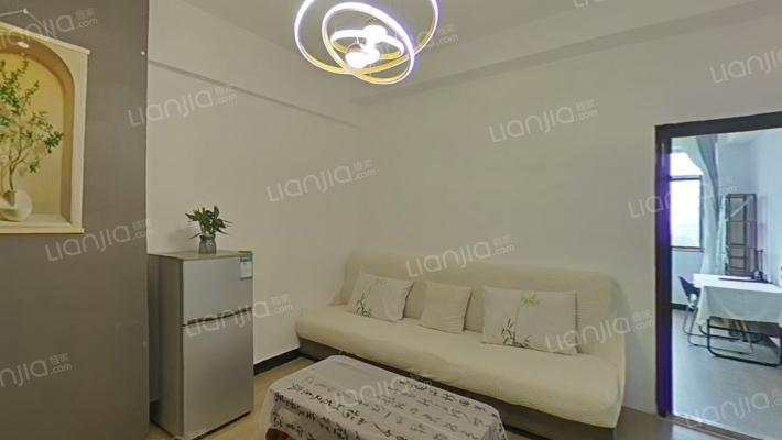 鑫源国际公寓二手房实景图