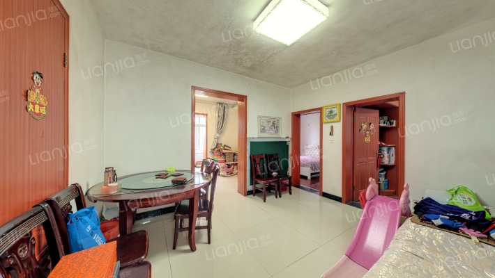 新建县人民医院职工宿舍二手房实景图