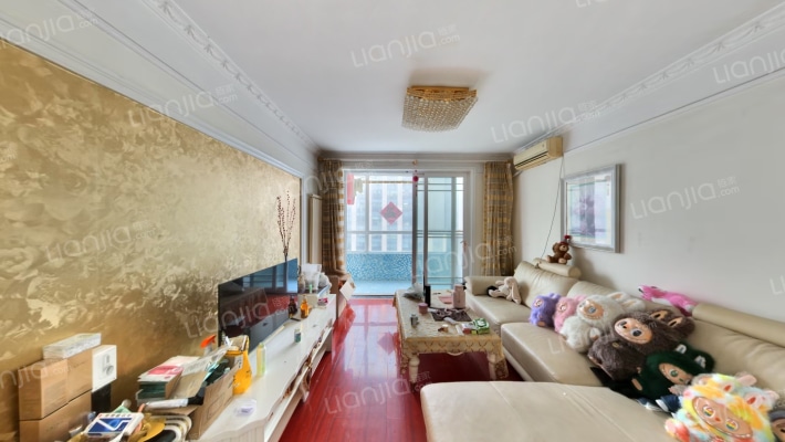 新贵都三期二手房实景图