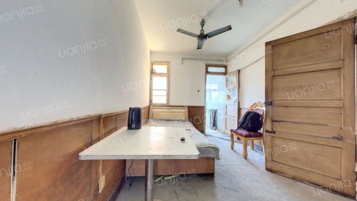 健康路32号二手房实景图