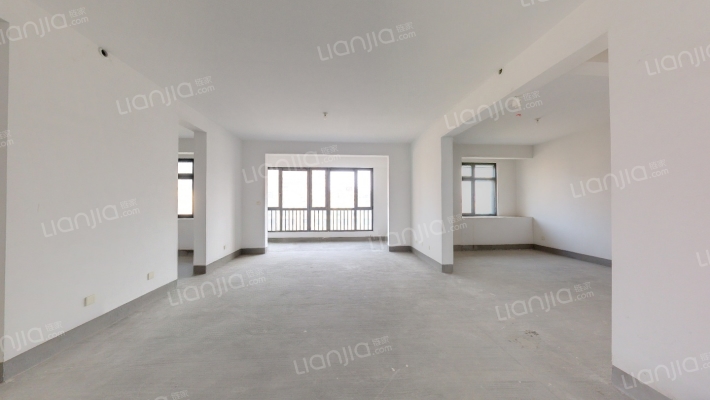 晨朗东方花园二手房实景图