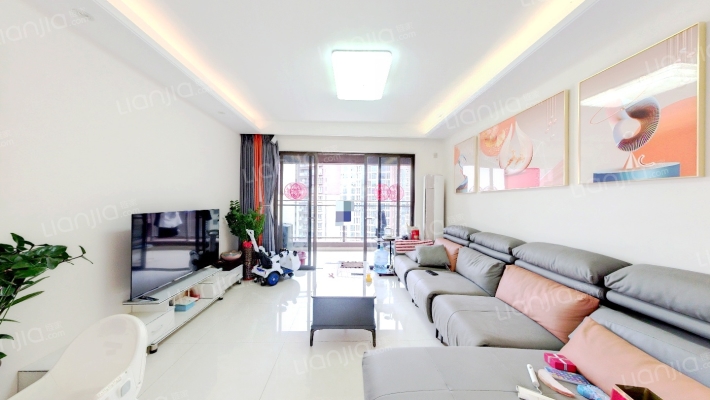 保利香槟花园二手房实景图