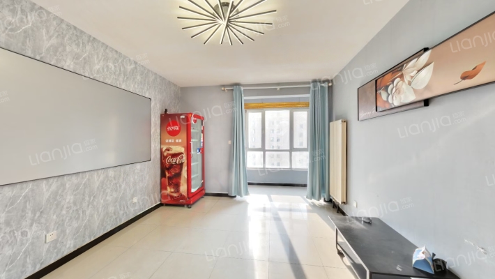 州河湾西园东区二手房实景图