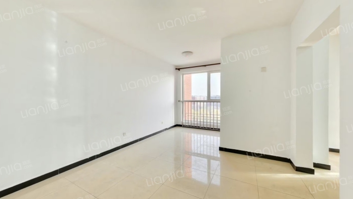 柳浪家园南里二手房实景图