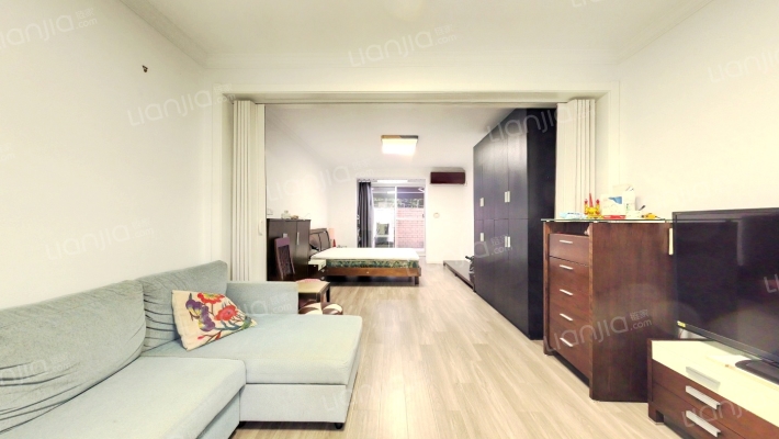 泾华新村二手房实景图