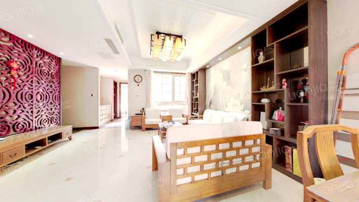 龙湖滟澜海岸二手房实景图