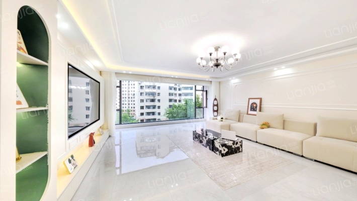 錦東世纪新村二手房实景图