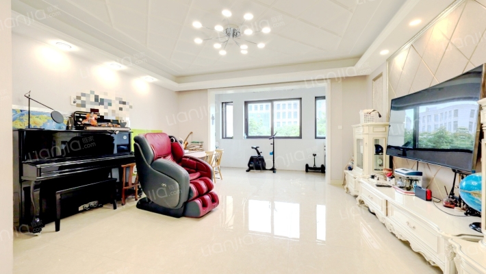 森兰名佳二手房实景图