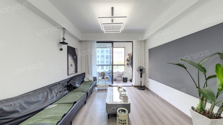 鸿祥华府二手房实景图