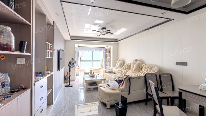 福垟家园二手房实景图