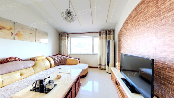 东方华庭二手房实景图