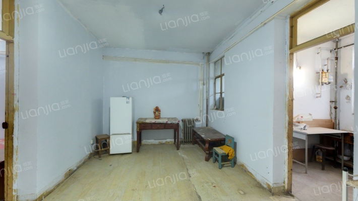 伏牛路102号院二手房实景图