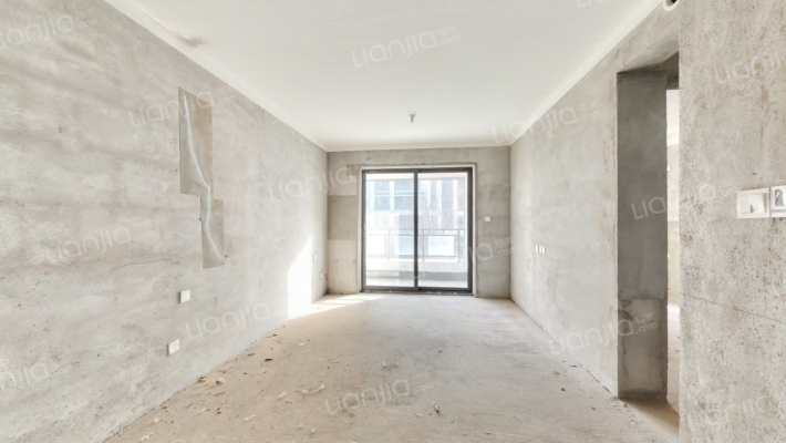 正弘汀兰苑二手房实景图