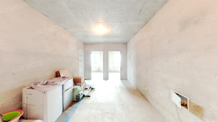 龙泉·揽山园二手房实景图