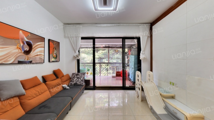 澳德蓝山花园二手房实景图