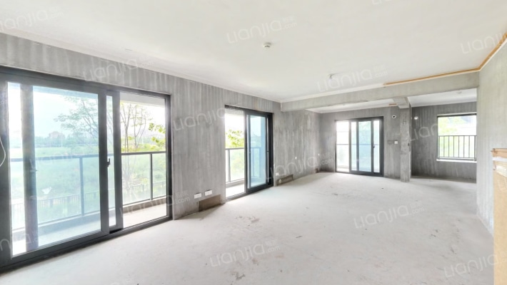 科大湖沁湾二手房实景图