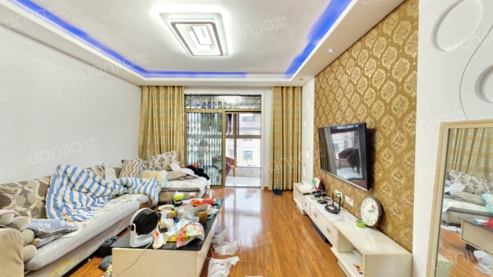 禹洲华侨城一期二手房实景图