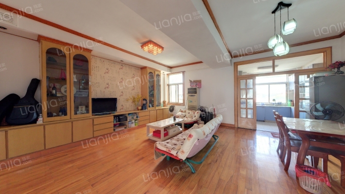 江信住宅小区二手房实景图