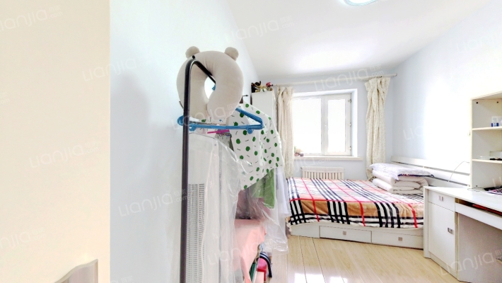 日升家园二手房实景图