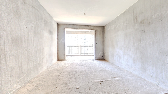 上品百合园二手房实景图